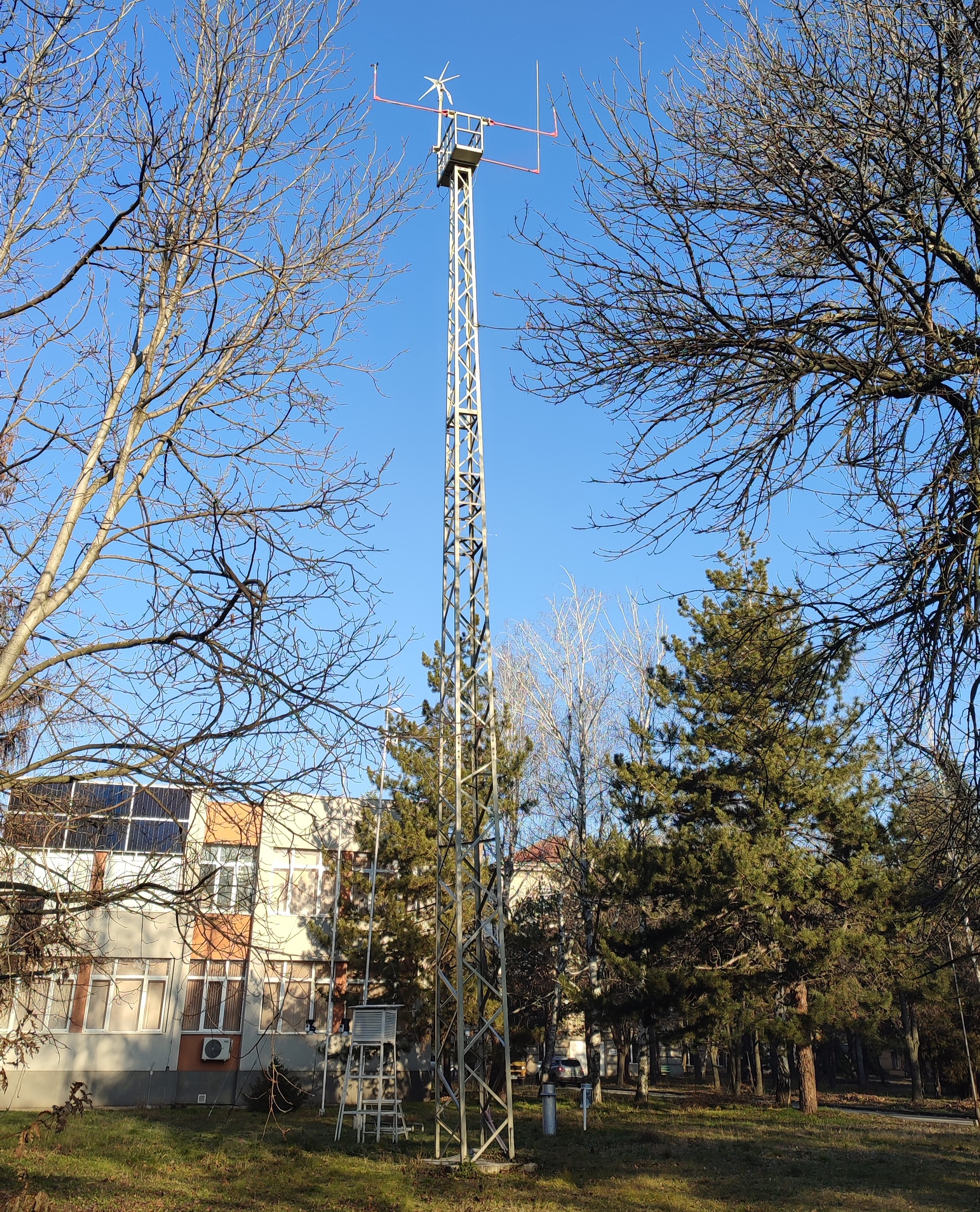 300W експериментален ветрогенератор с хоризонтална ос